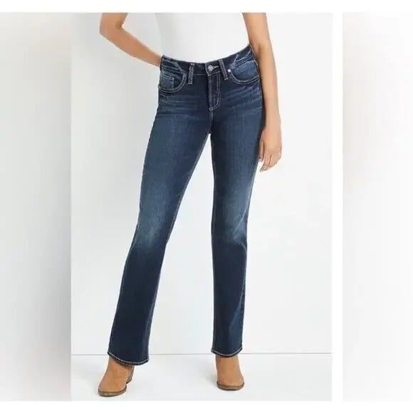 30x31 1/2  Silver Suki dark wash bootcut - Picture 1 of 7